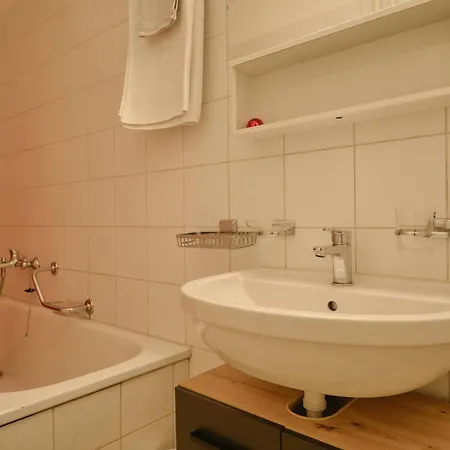 Stilvolles Im Zuercher Trendquartier *